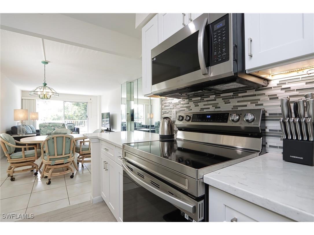 1300 Gulf Shore Boulevard N #205 Naples FL 34102 225039338 image7