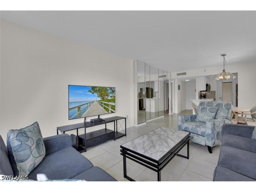 1300 Gulf Shore Boulevard N #205 Naples FL 34102 226018735 image10