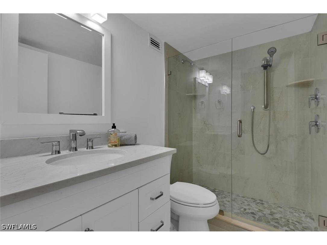 1300 Gulf Shore Boulevard N #205 Naples FL 34102 226018735 image16