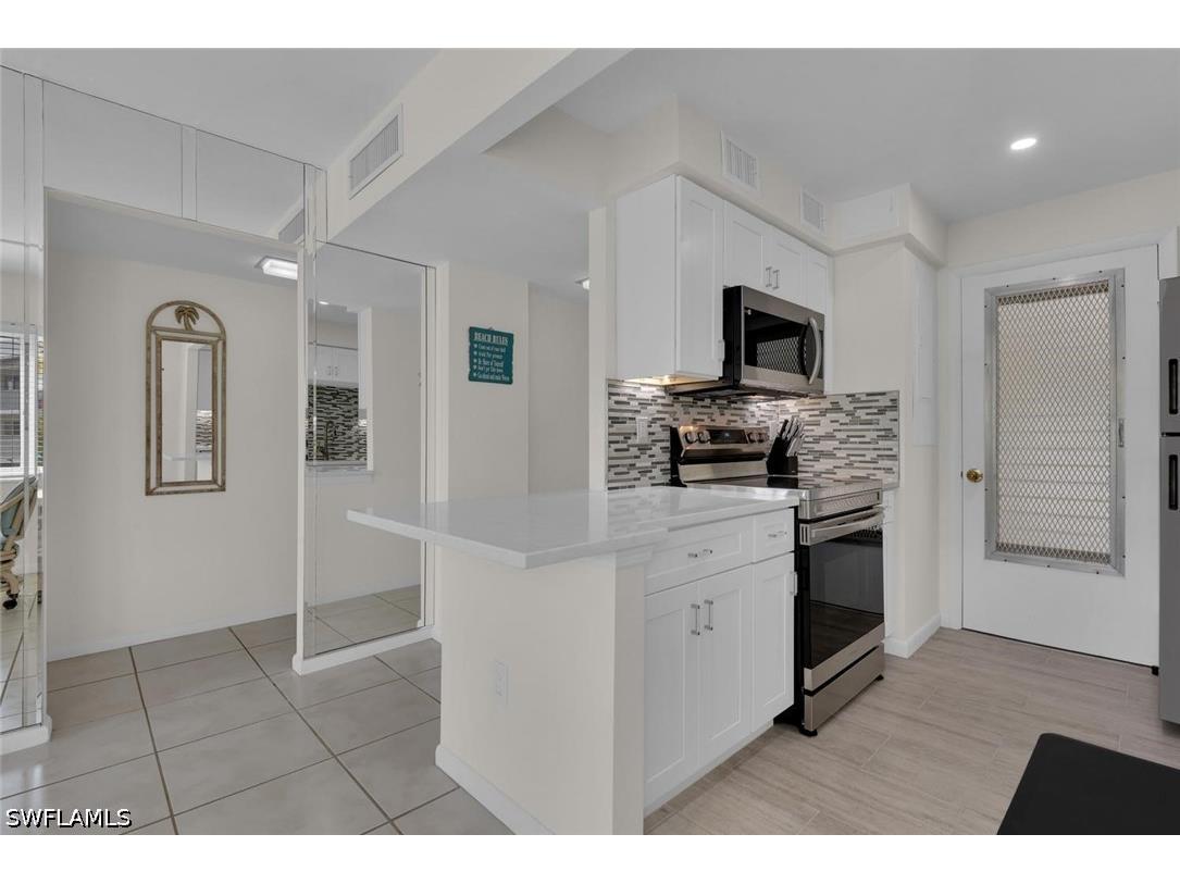 1300 Gulf Shore Boulevard N #205 Naples FL 34102 226018735 image4