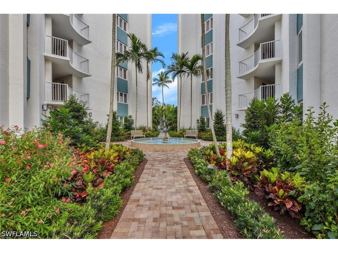 1300 Gulf Shore Boulevard N #205 Naples FL 34102 226018735 image5
