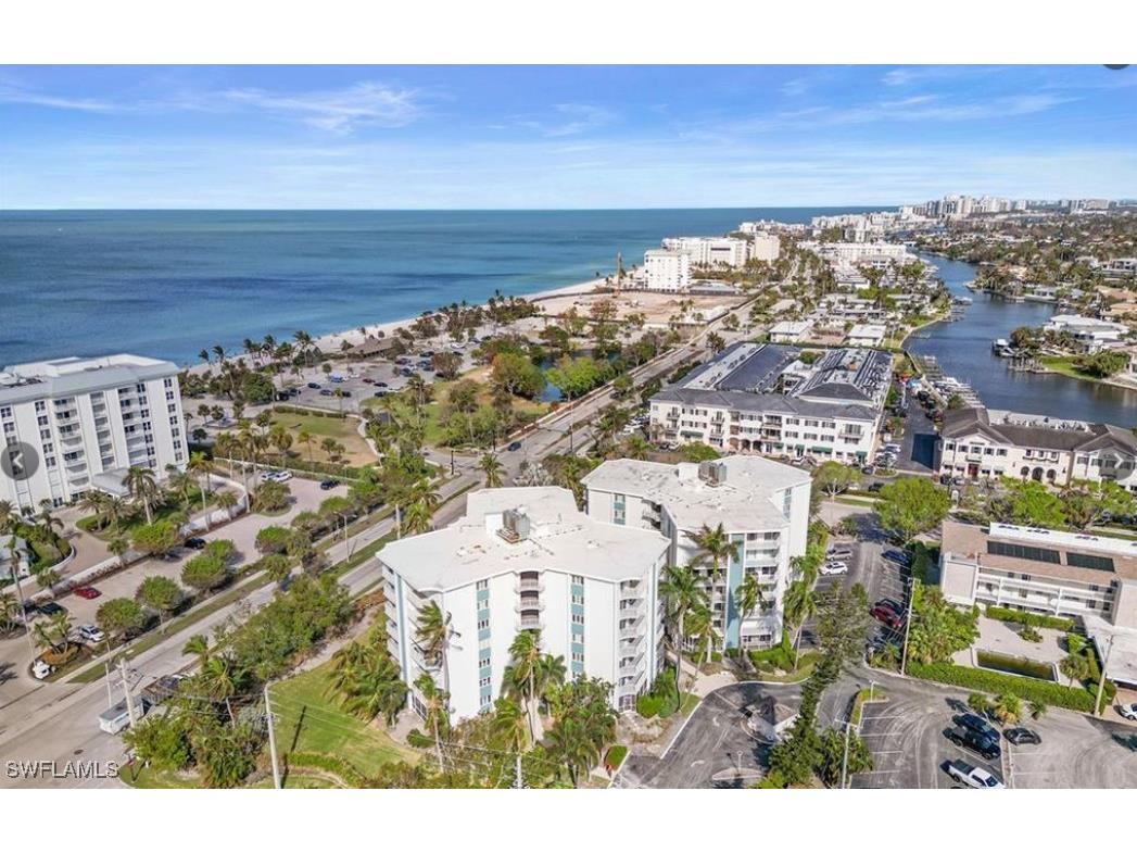 1300 Gulf Shore Boulevard N #304 Naples FL 34102 225075535 image6