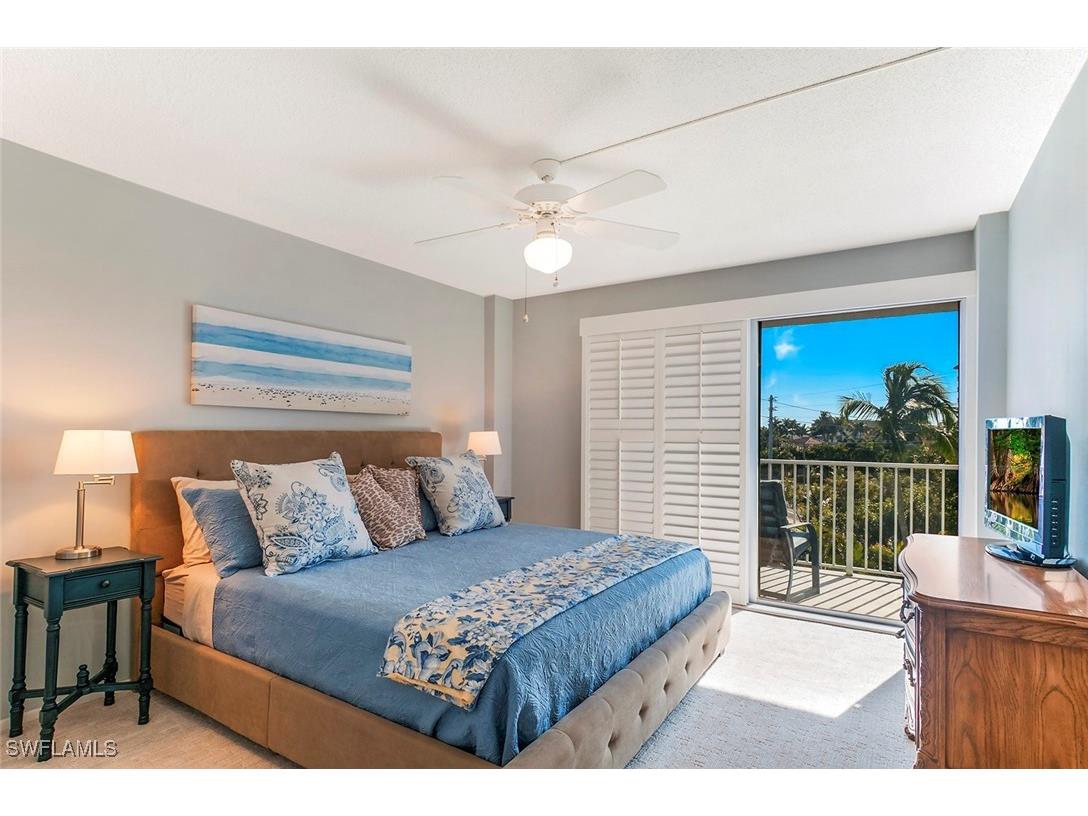 1300 Gulf Shore Boulevard N #406 Naples FL 34102 225068779 image13