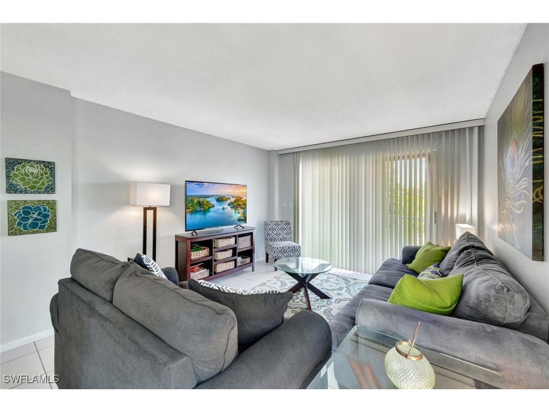 1300 Gulf Shore Boulevard N #407 Naples FL 34102 225082409 image3