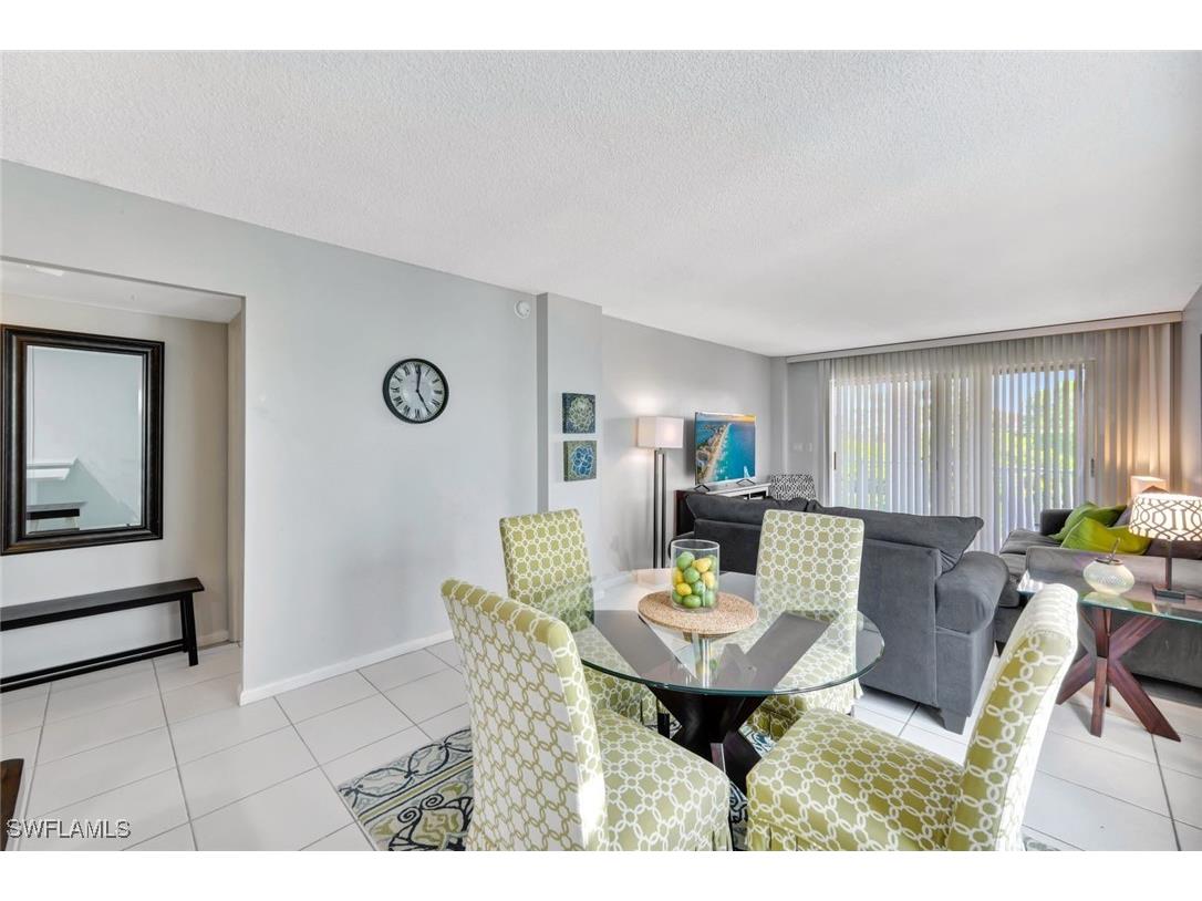 1300 Gulf Shore Boulevard N #407 Naples FL 34102 225082409 image4