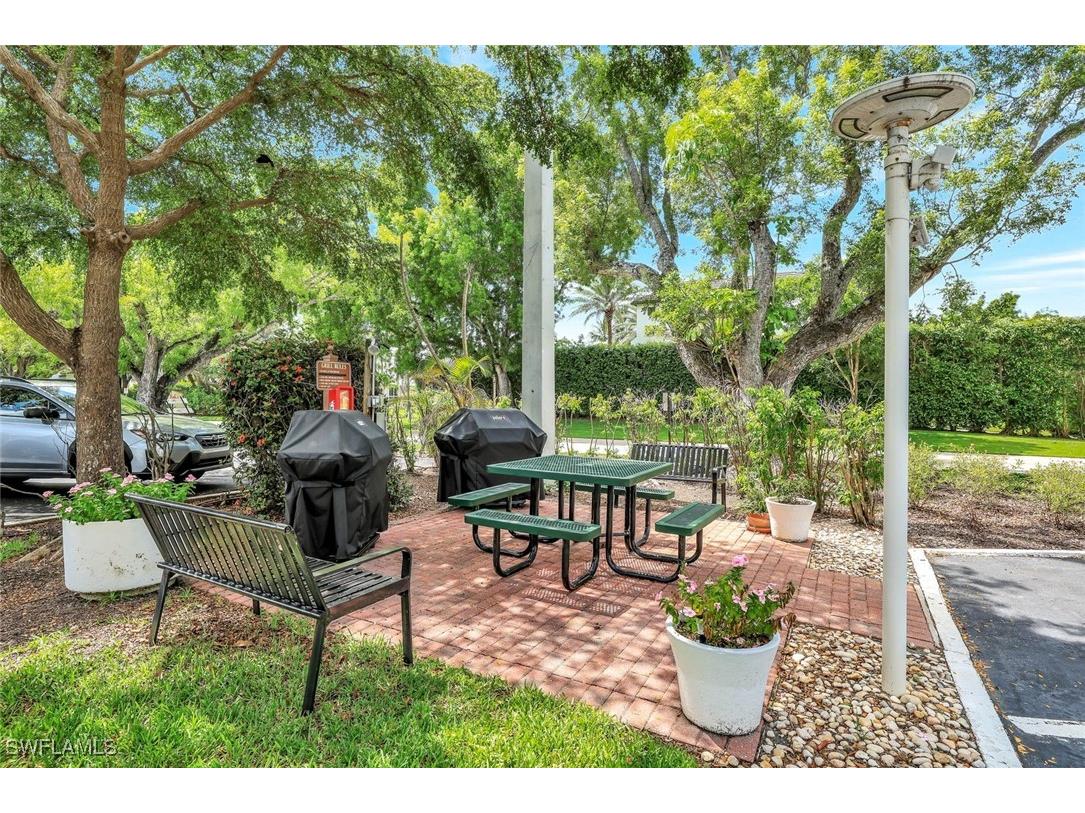 1300 Gulf Shore Boulevard N #410 Naples FL 34102 225052525 image17