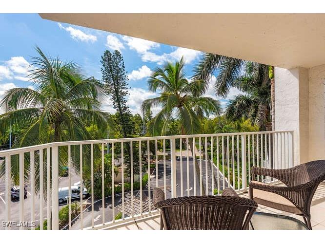 1300 Gulf Shore Boulevard N #505 Naples FL 34102 225069503 image9