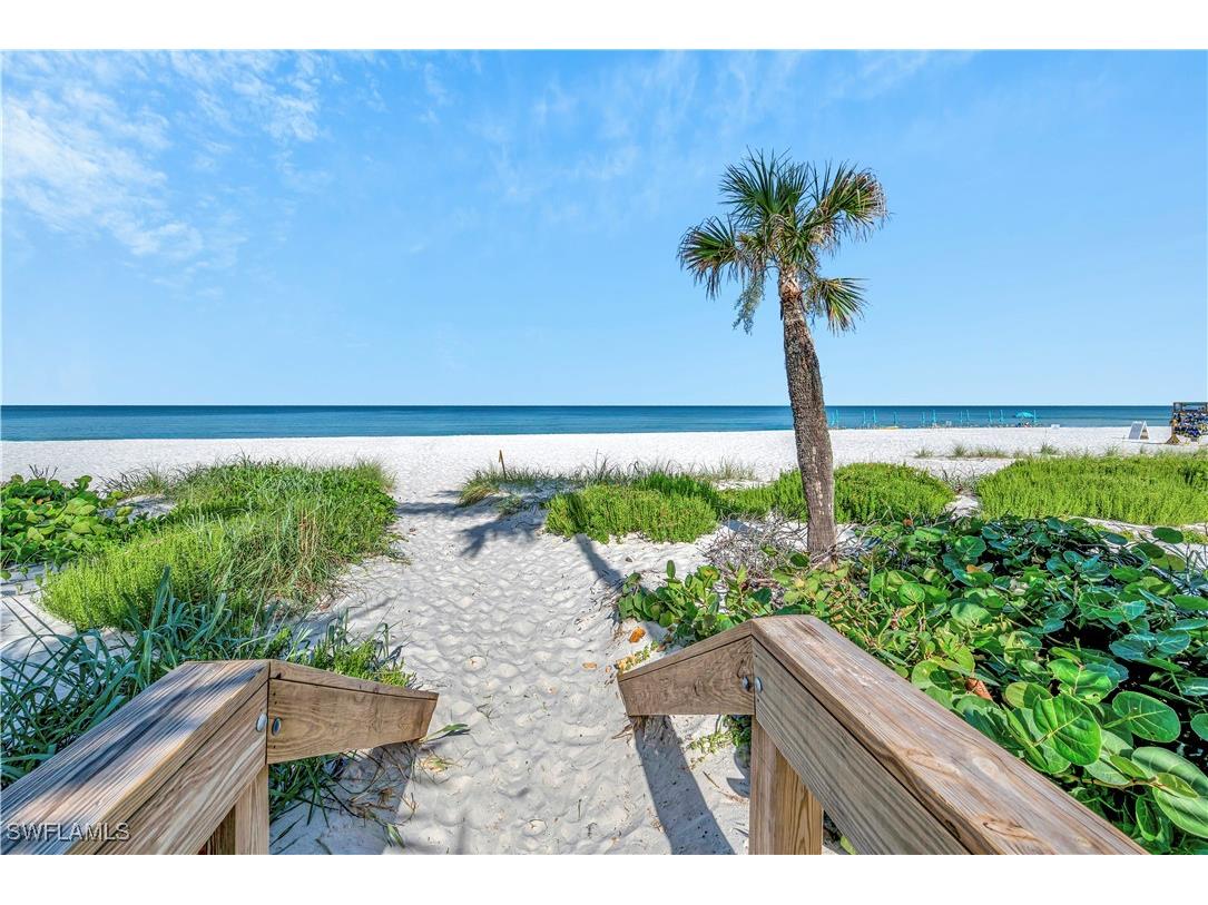 1300 Gulf Shore Boulevard N #507 Naples FL 34102 225078124 image12