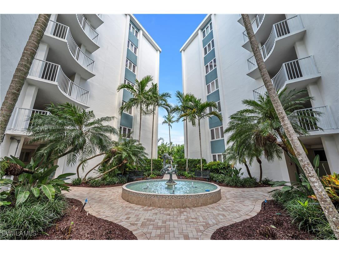 1300 Gulf Shore Boulevard N #507 Naples FL 34102 225078124 image3
