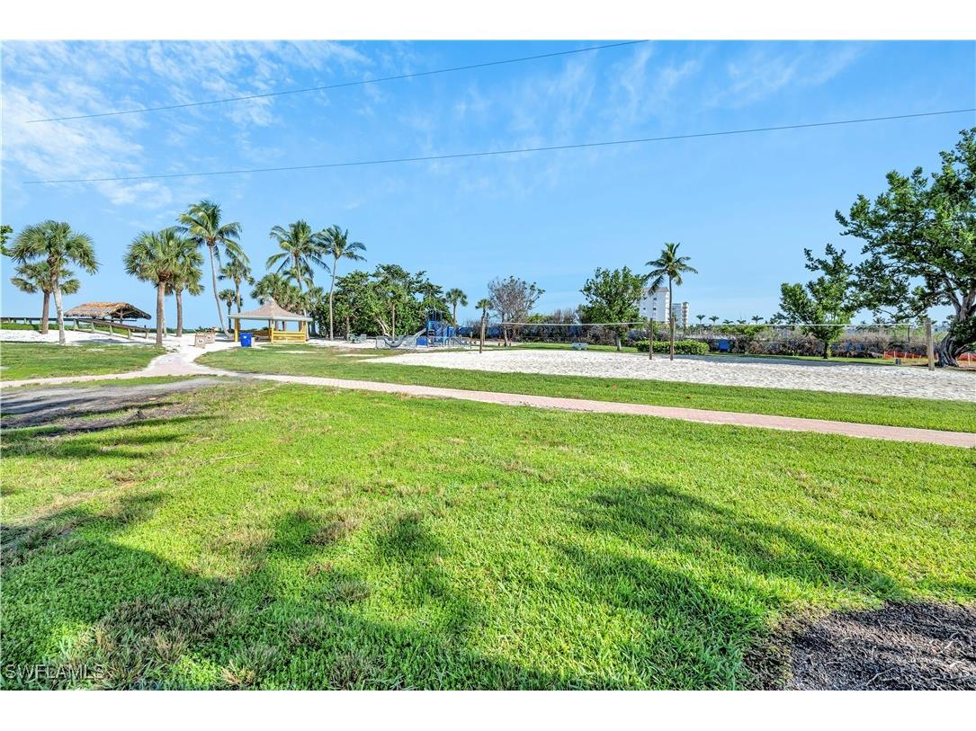 1300 Gulf Shore Boulevard N #507 Naples FL 34102 225078124 image9