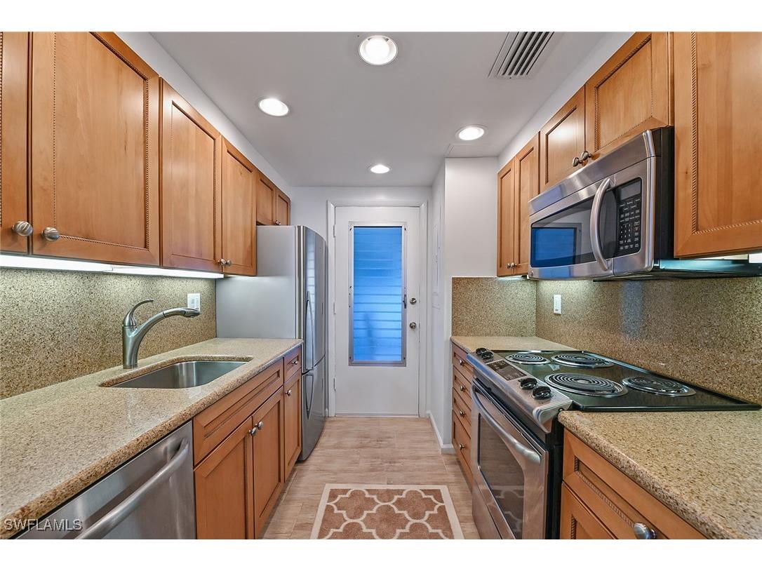 1300 Gulf Shore Boulevard N #511 Naples FL 34102 225074311 image6