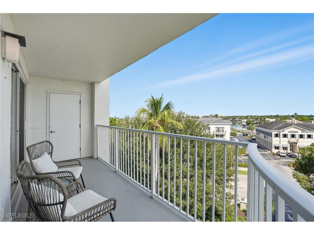 1300 Gulf Shore Boulevard N #603 Naples FL 34102 225077111 image18