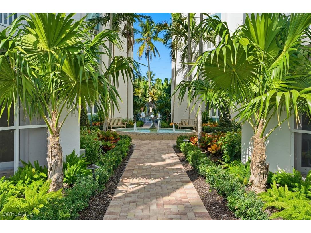 1300 Gulf Shore Boulevard N #603 Naples FL 34102 225077111 image23