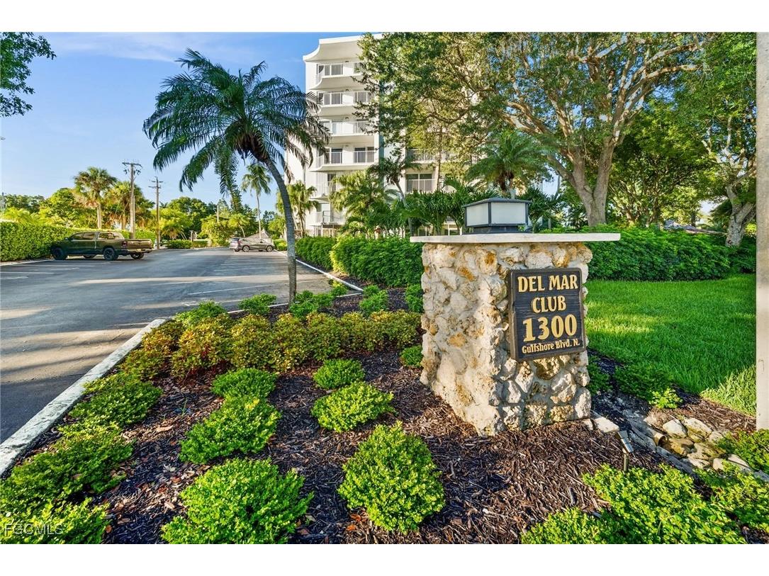 1300 Gulf Shore Boulevard N #701 Naples FL 34102 2025019174 image5