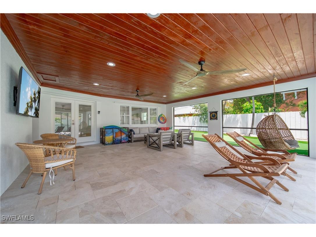 1300 Hilltop Drive Naples FL 34103 225047310 image34