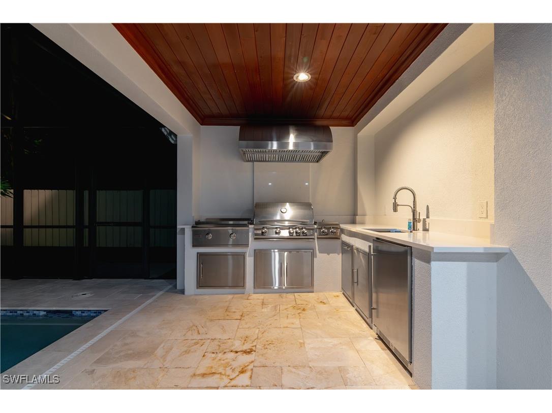 1300 Hilltop Drive Naples FL 34103 225047310 image41