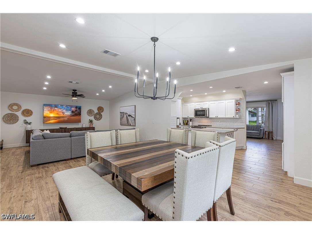 1300 Hilltop Drive Naples FL 34103 226024560 image10
