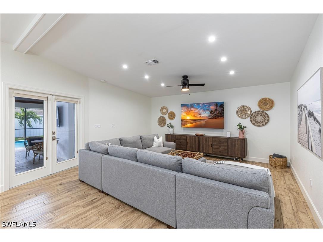 1300 Hilltop Drive Naples FL 34103 226024560 image12