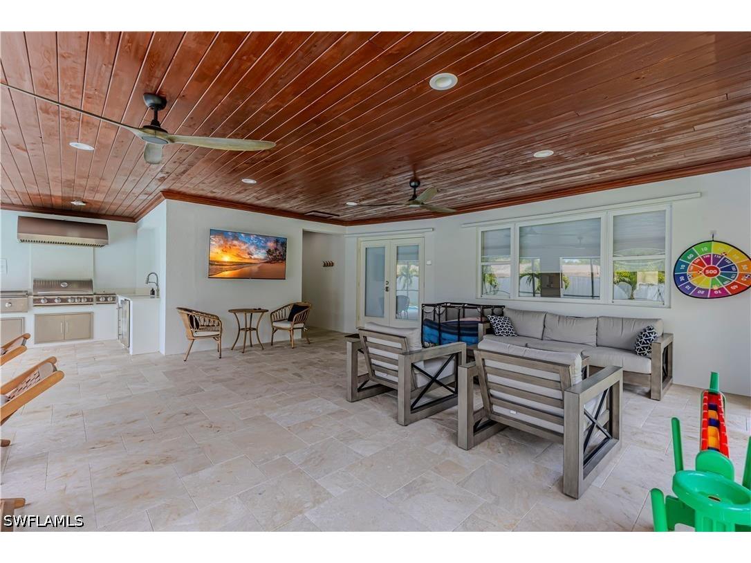 1300 Hilltop Drive Naples FL 34103 226024560 image24