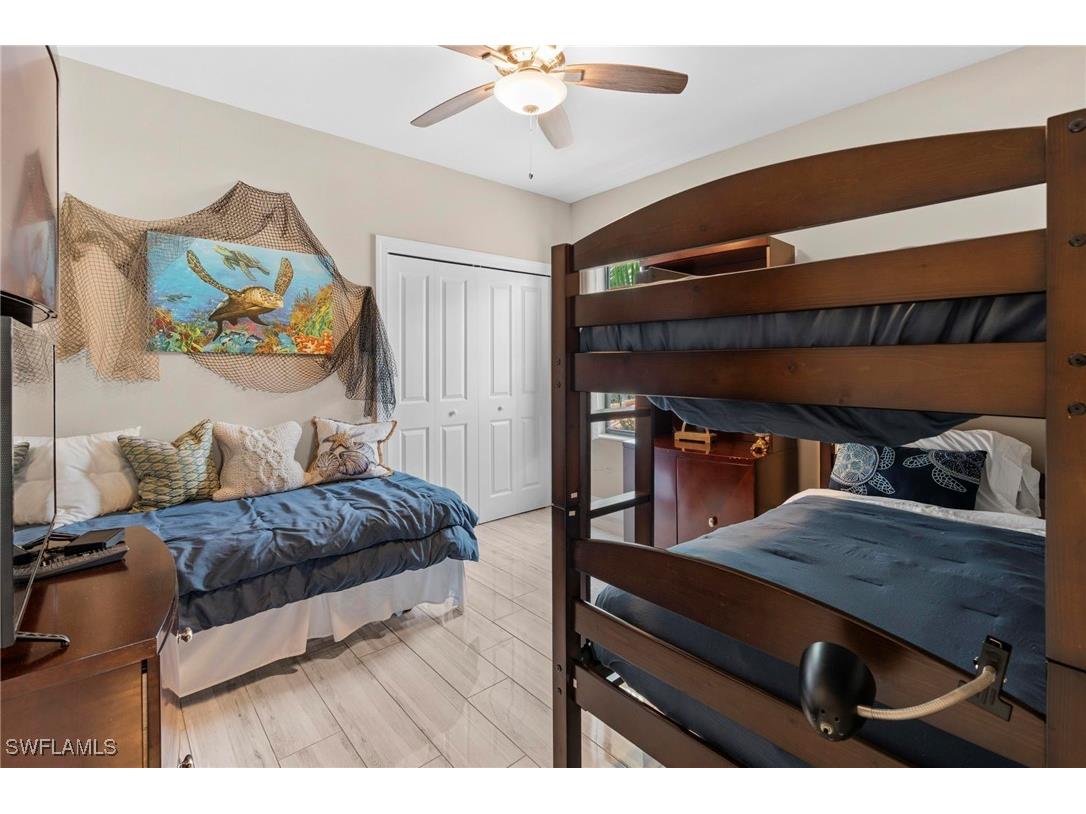 1300 Kendari Terrace Naples FL 34113 225074795 image20