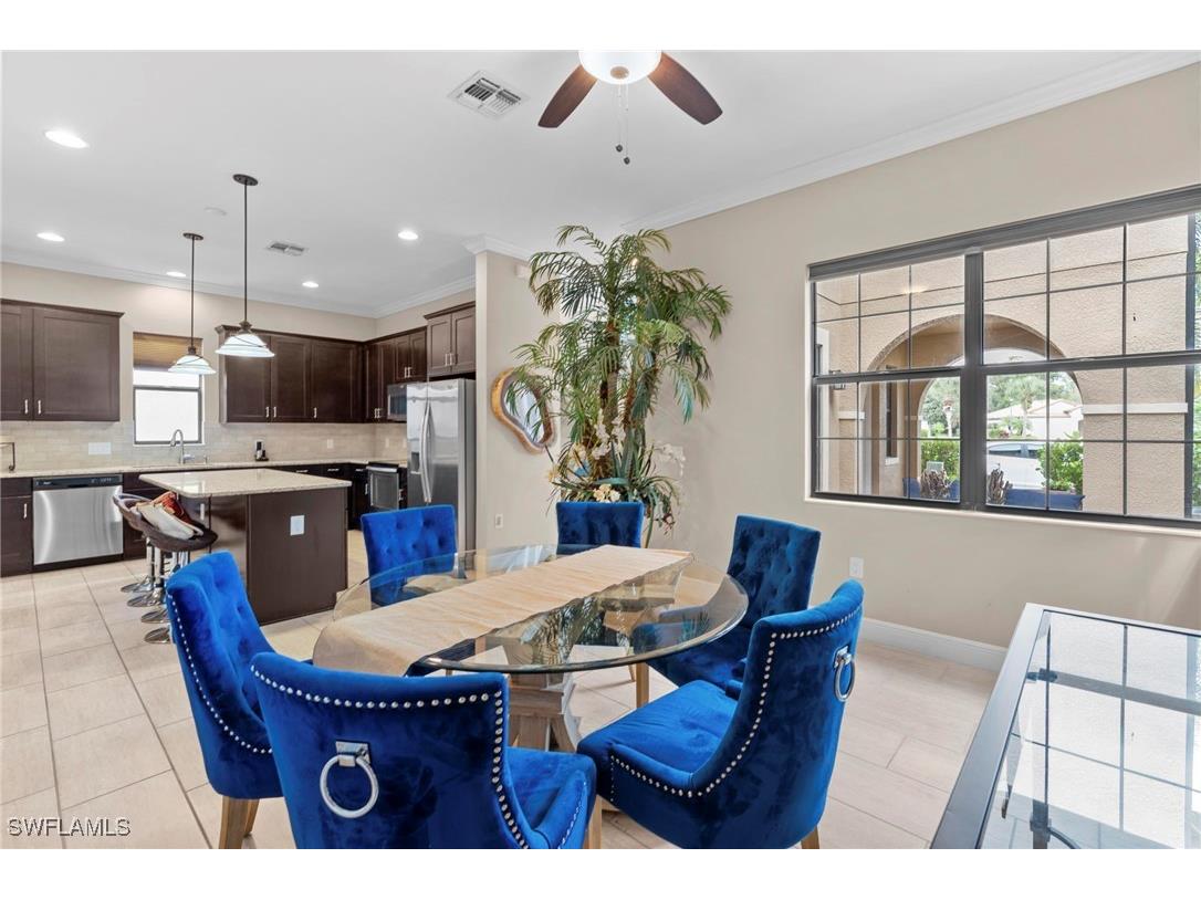 1300 Kendari Terrace Naples FL 34113 225074795 image8