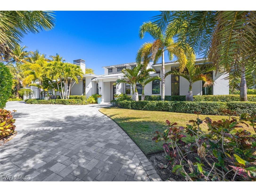 1300 Nautilus Road Naples FL 34102 226007234 image1