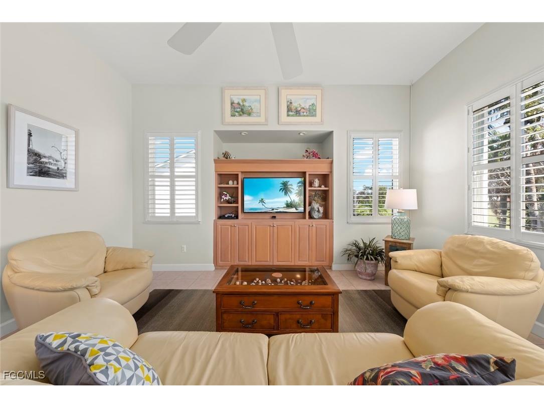 1300 Par View Drive Sanibel FL 33957 2025016441 image11