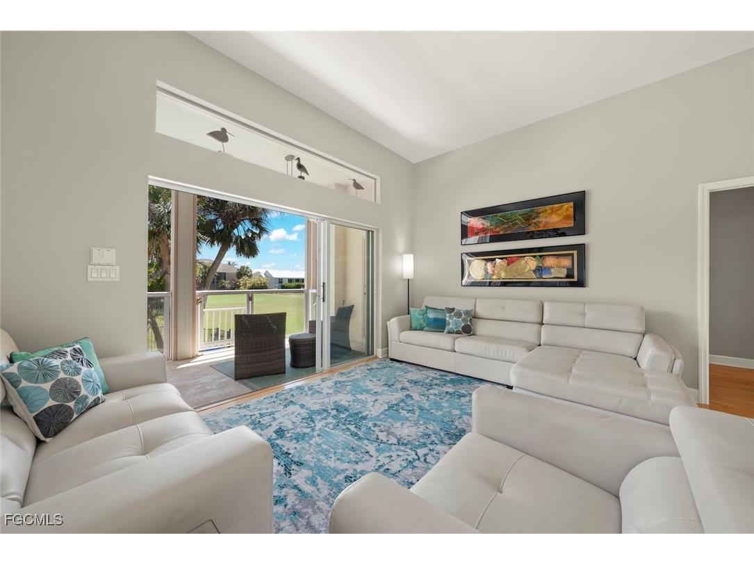 1300 Par View Drive Sanibel FL 33957 2025016441 image16