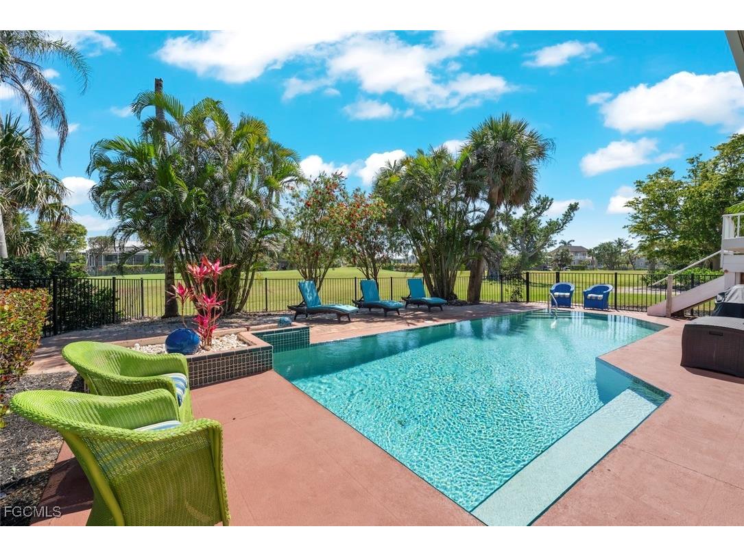 1300 Par View Drive Sanibel FL 33957 2025016441 image41