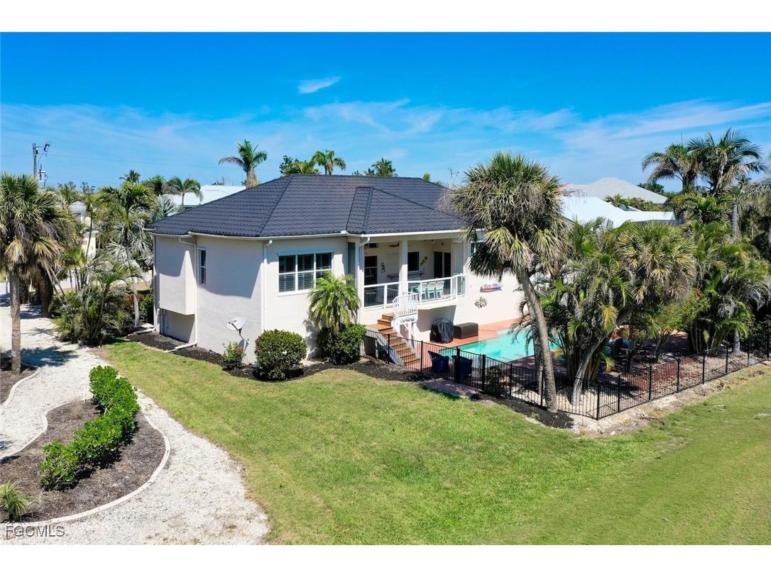 1300 Par View Drive Sanibel FL 33957 2025016441 image43