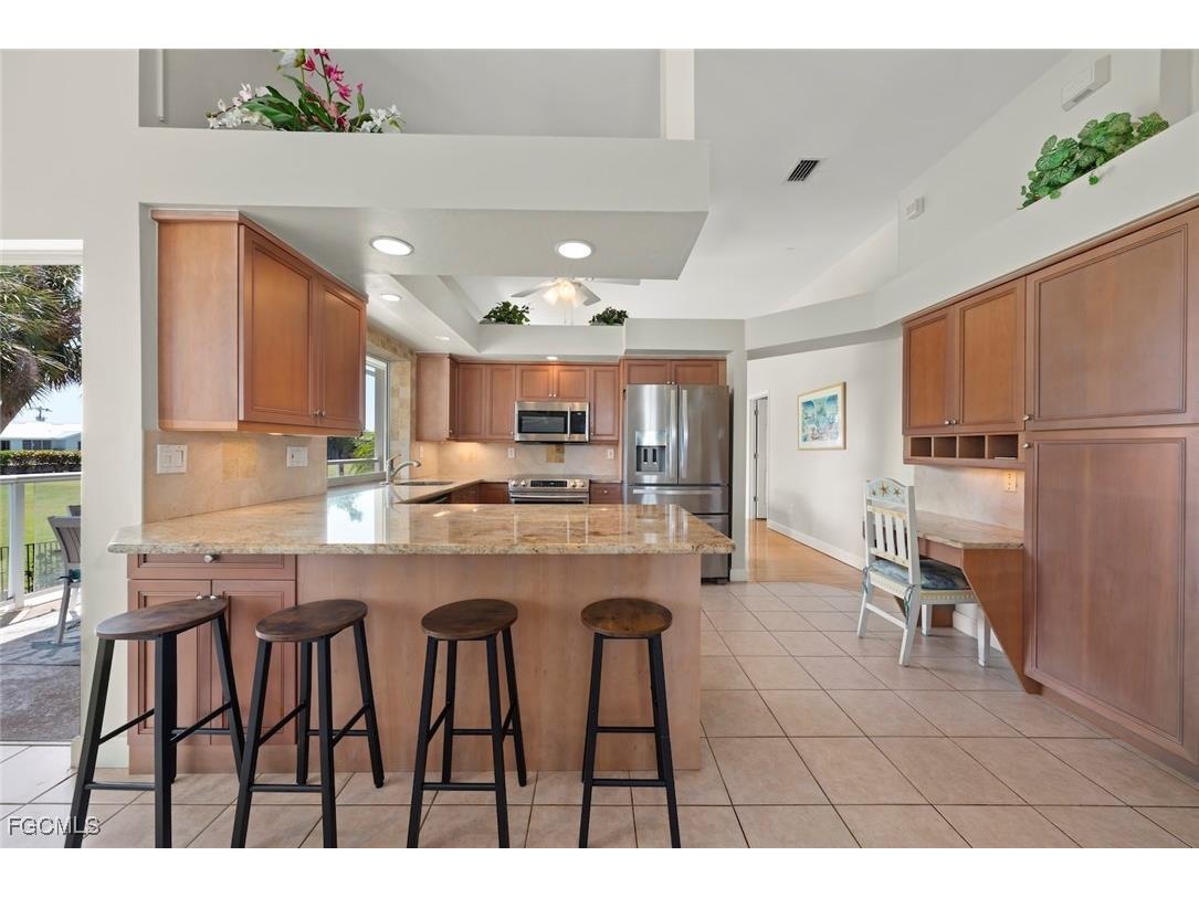 1300 Par View Drive Sanibel FL 33957 2025016441 image6