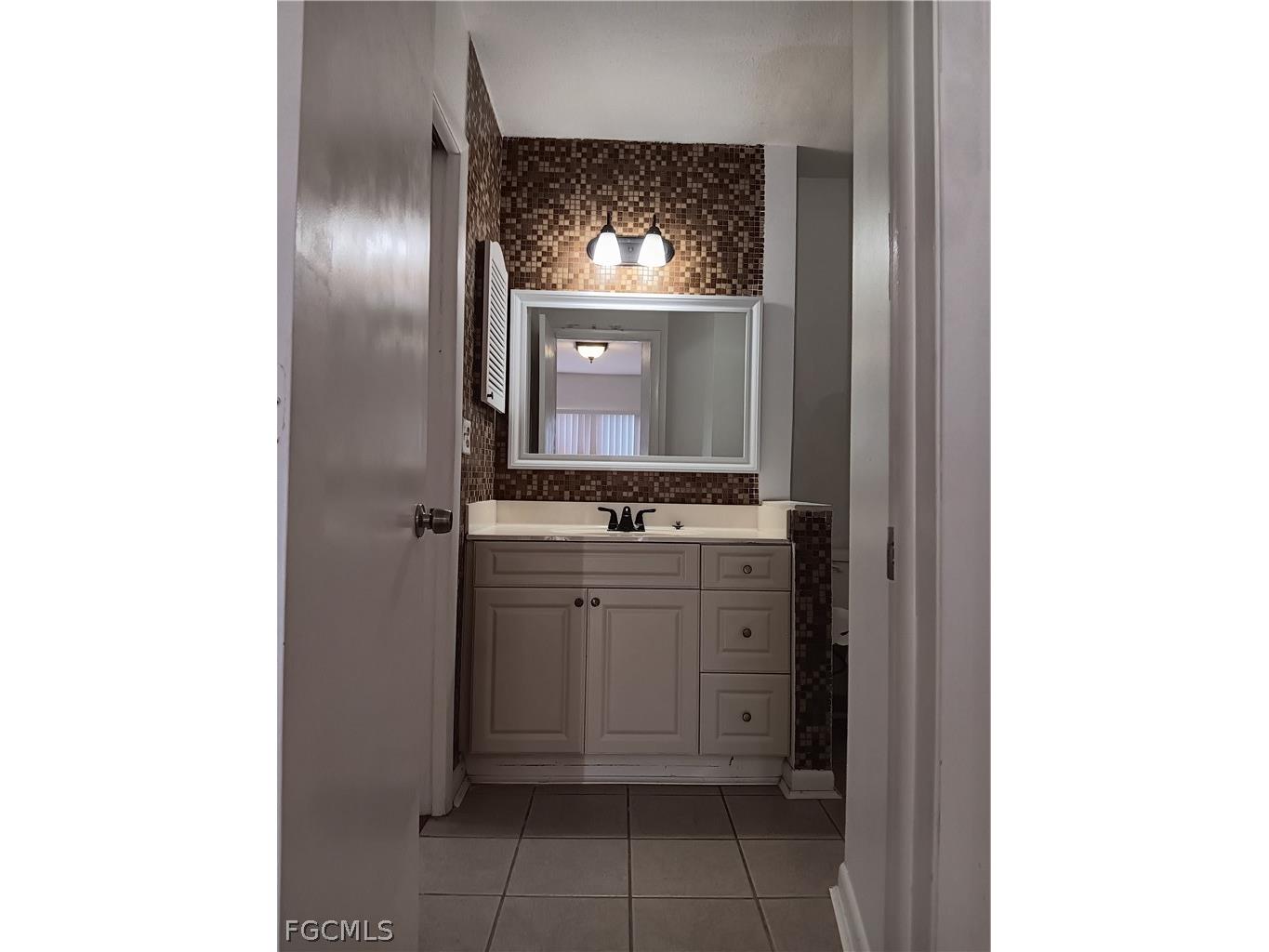 1300 SE 7th Street #101 Cape Coral FL 33990 2026010688 image14