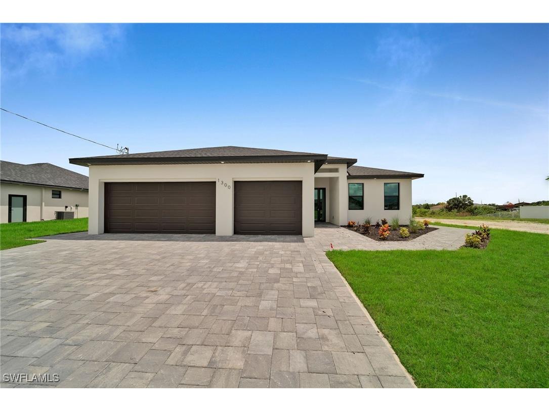 1300 SW 4th Lane Cape Coral FL 33991 224071857 image1