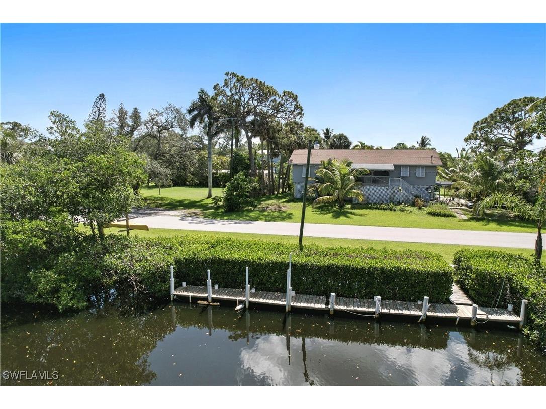 1300 Venetian Way Naples FL 34110 225071444 image7