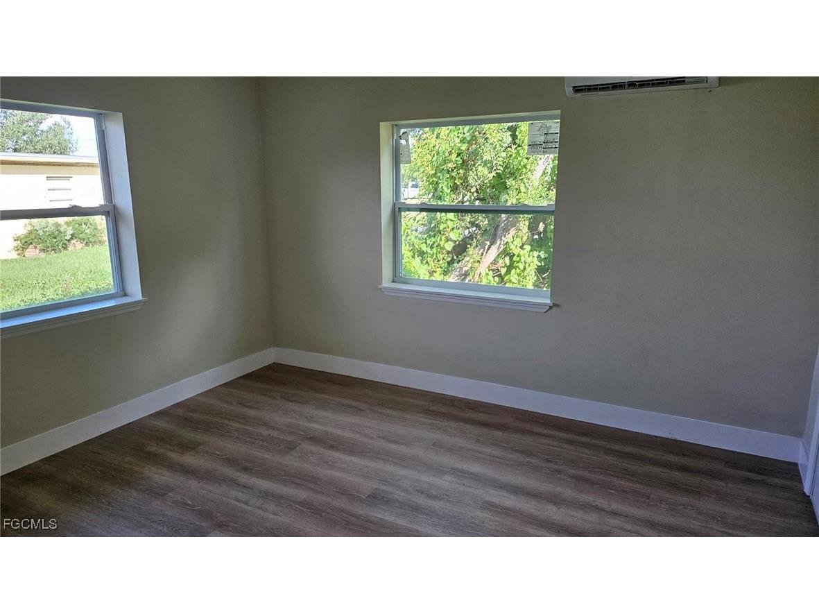 1300 Waite Drive North Fort Myers FL 33903 2025007608 image10