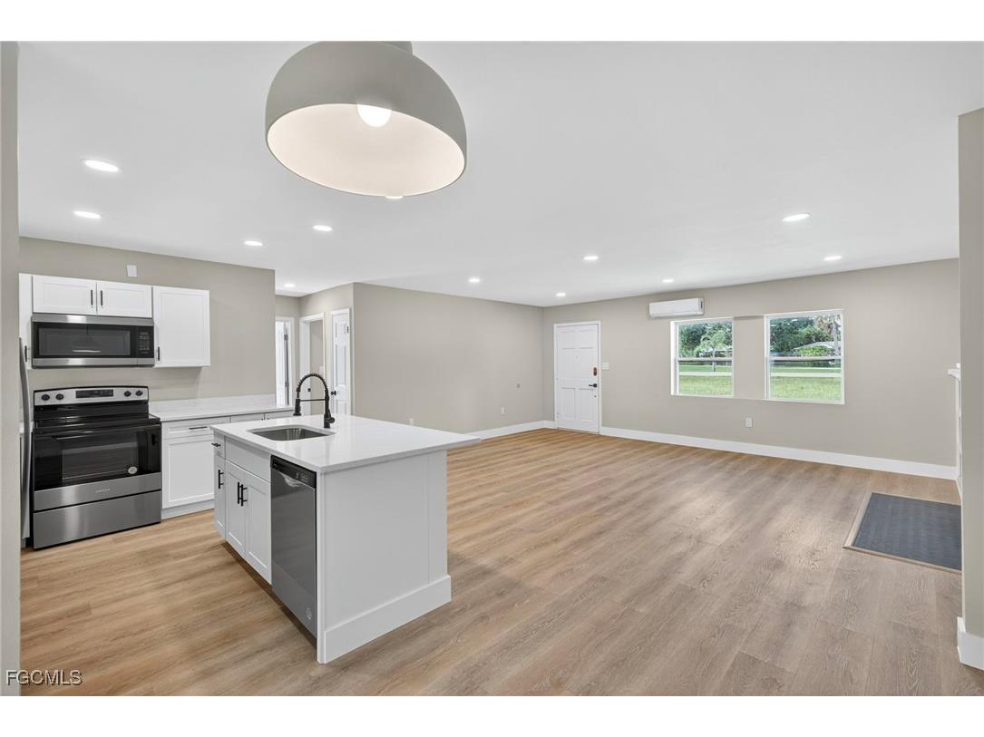 1300 Waite Drive North Fort Myers FL 33903 2025007608 image31