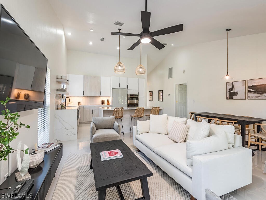 13004 Parktree Court SW #6-R Naples FL 34110 224057374 image1