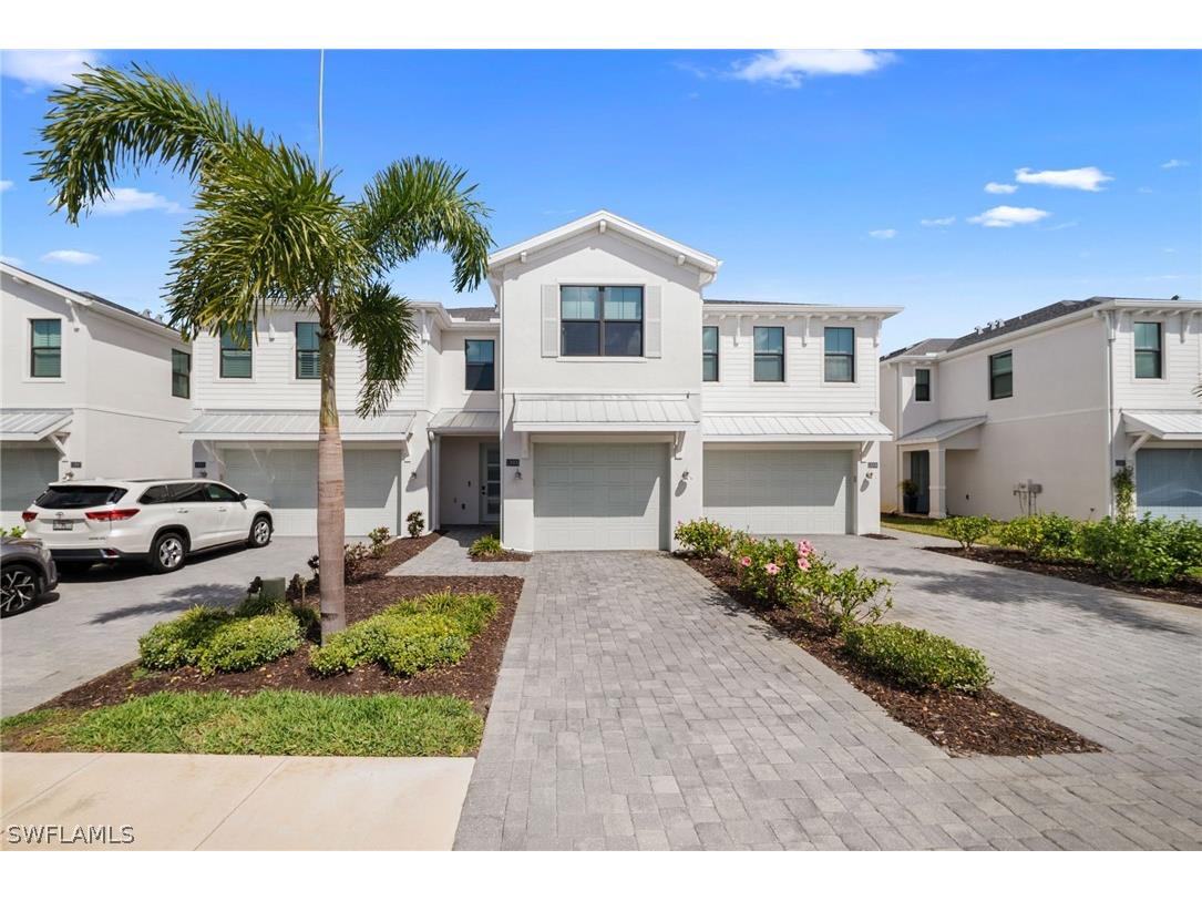 13005 Pembroke Drive Naples FL 34105 226010246 image1