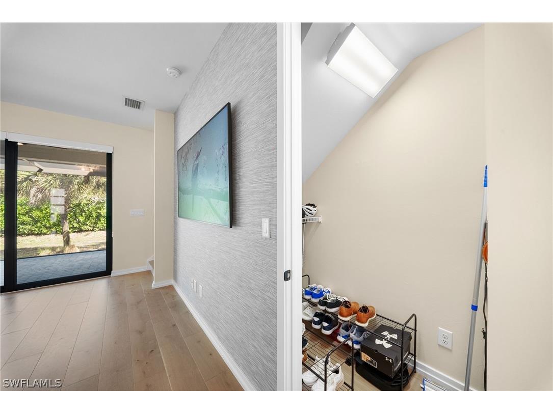 13005 Pembroke Drive Naples FL 34105 226010246 image21