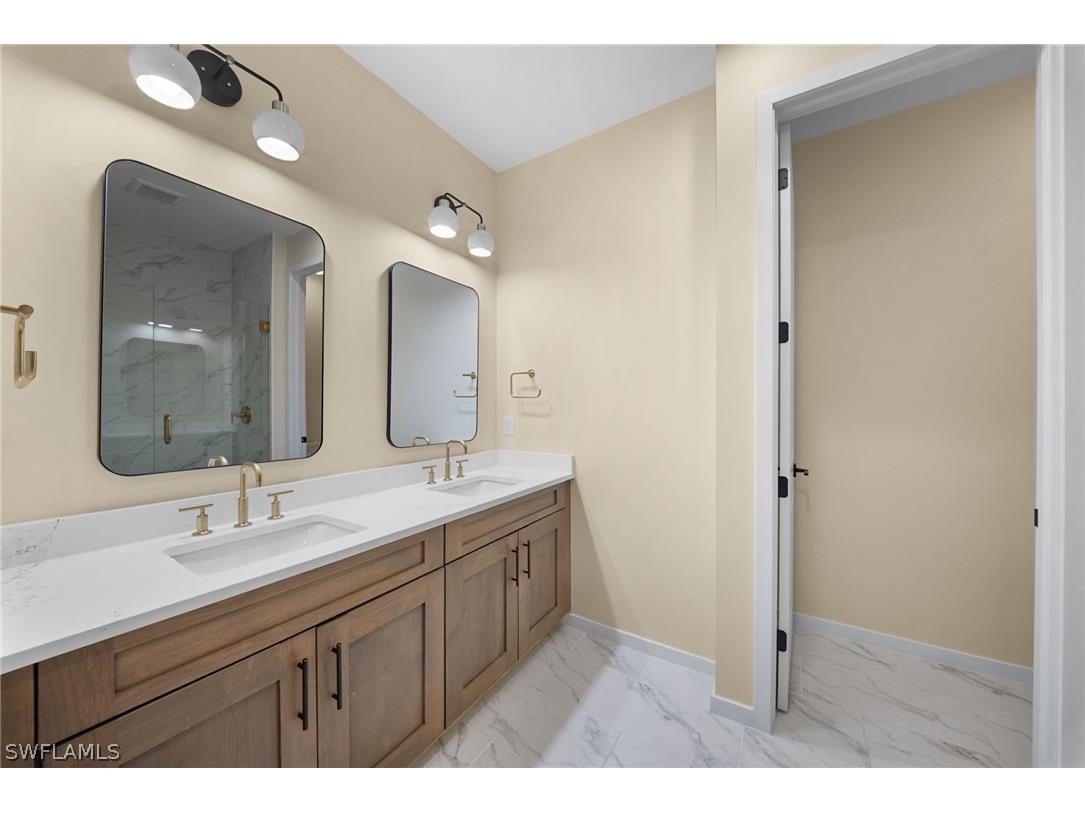 13005 Pembroke Drive Naples FL 34105 226010246 image32