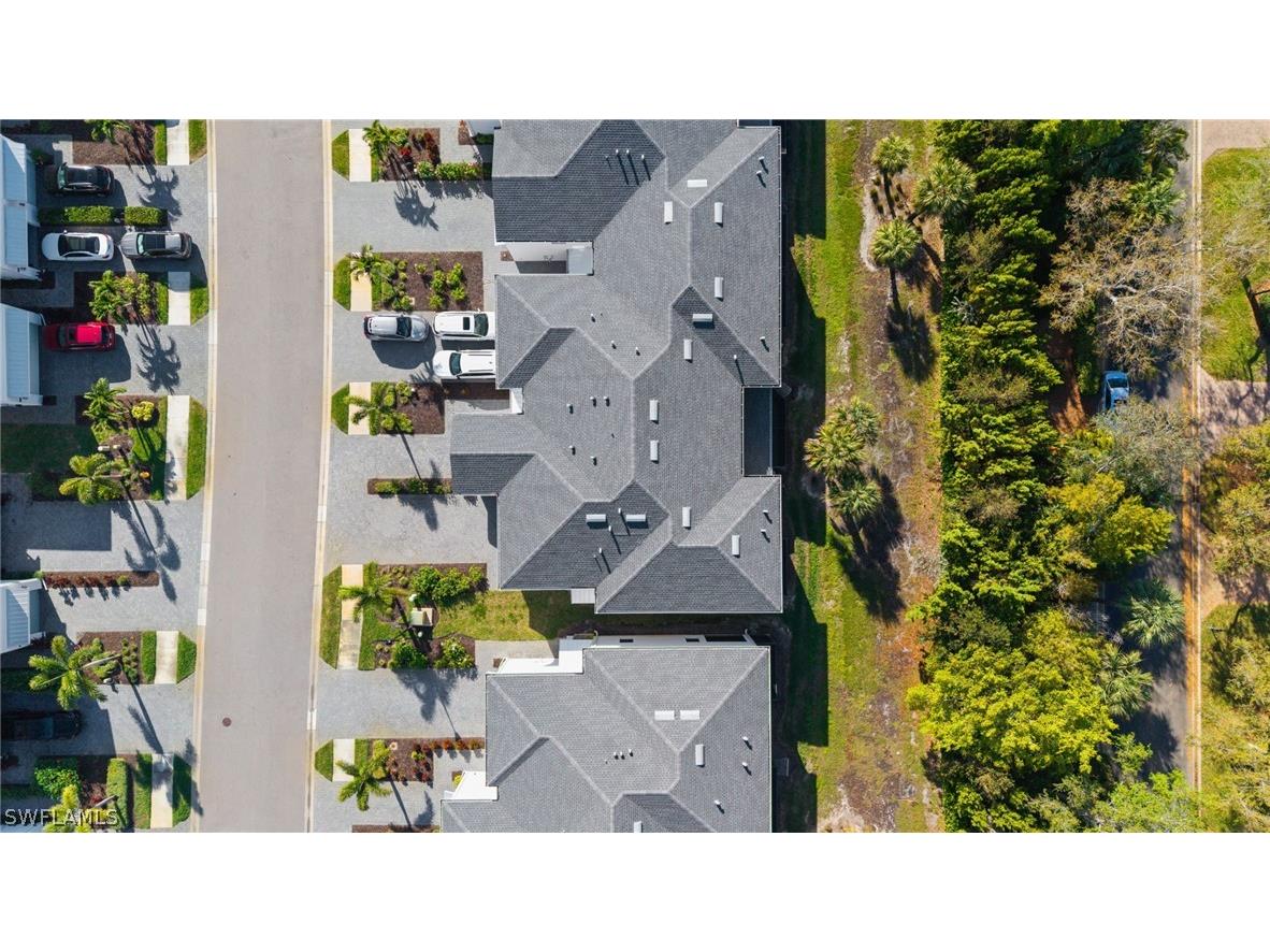 13005 Pembroke Drive Naples FL 34105 226010246 image40