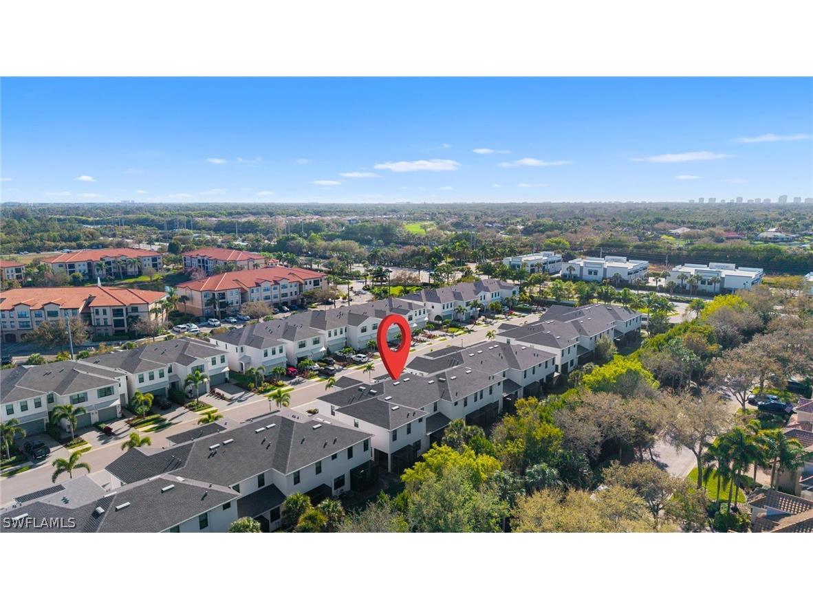 13005 Pembroke Drive Naples FL 34105 226010246 image45