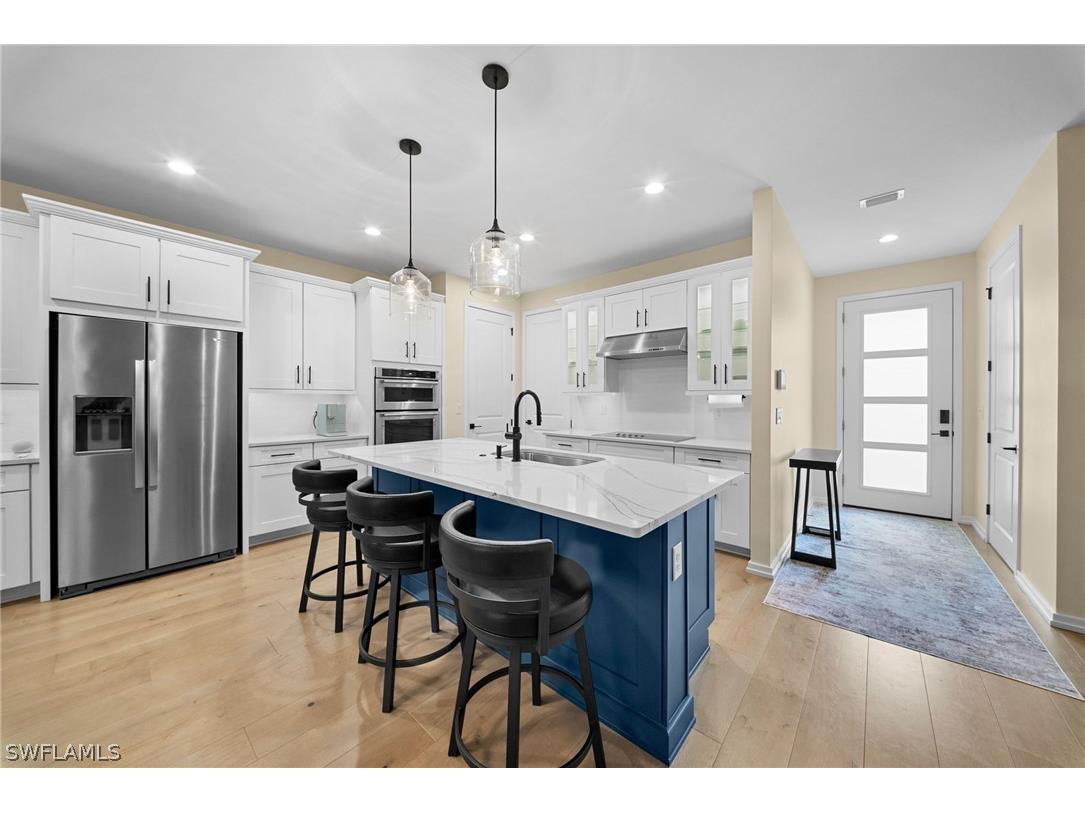 13005 Pembroke Drive Naples FL 34105 226010246 image5