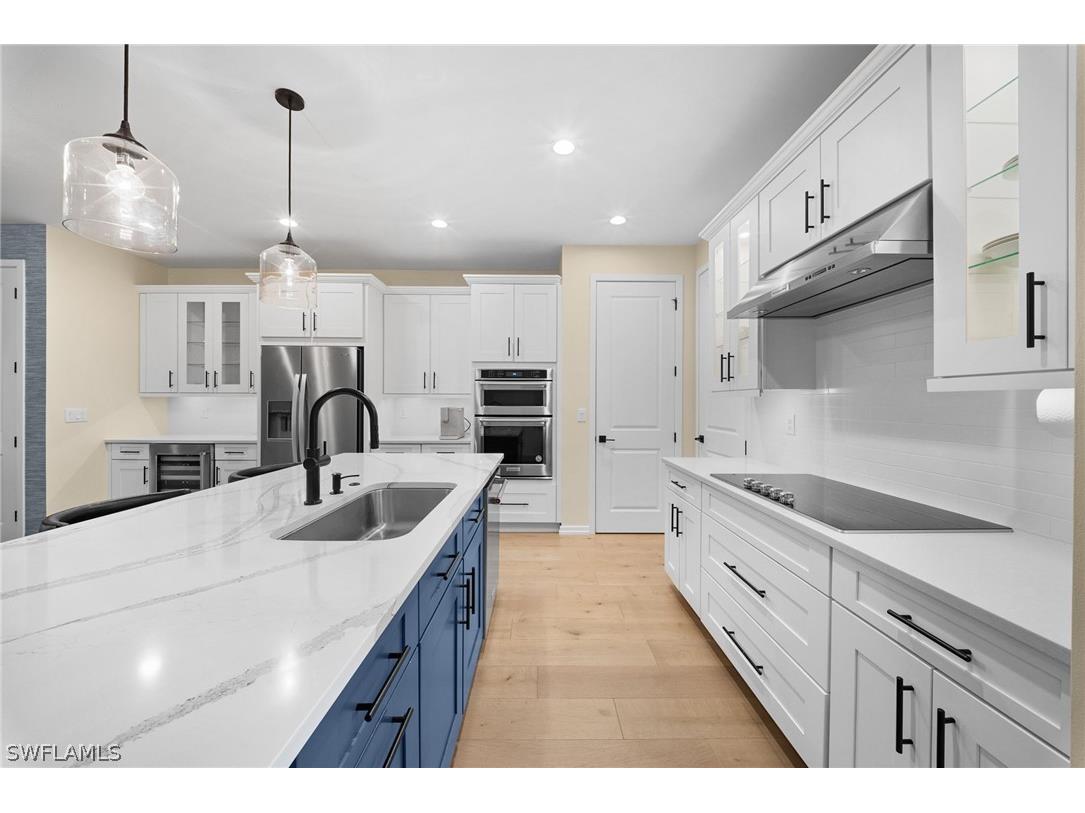 13005 Pembroke Drive Naples FL 34105 226010246 image7