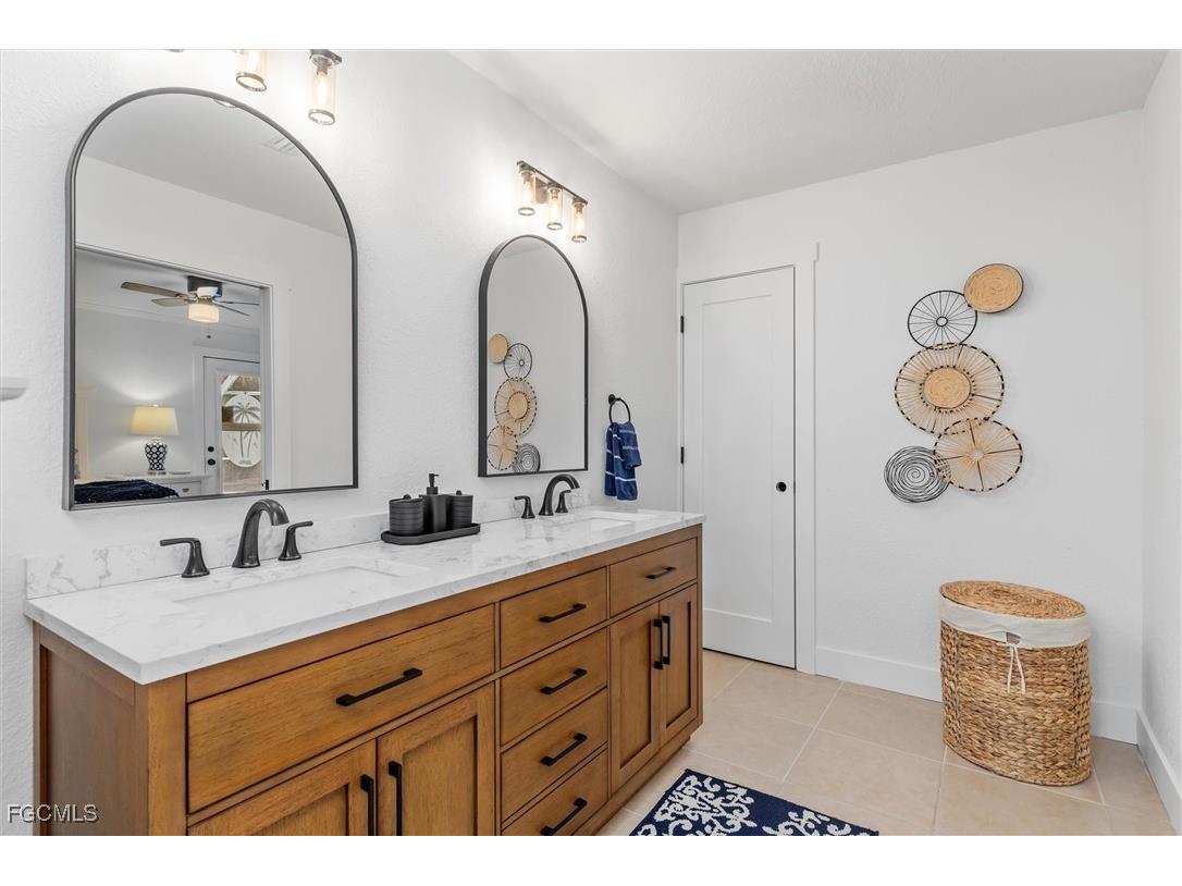 1301 Appian Drive Punta Gorda FL 33950 2025011613 image35