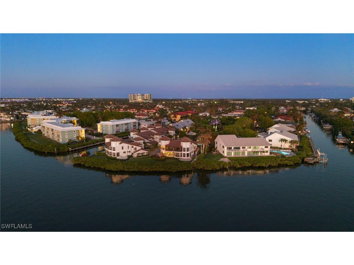 1301 Chesapeake Avenue #1B Naples FL 34102 225078086 image40