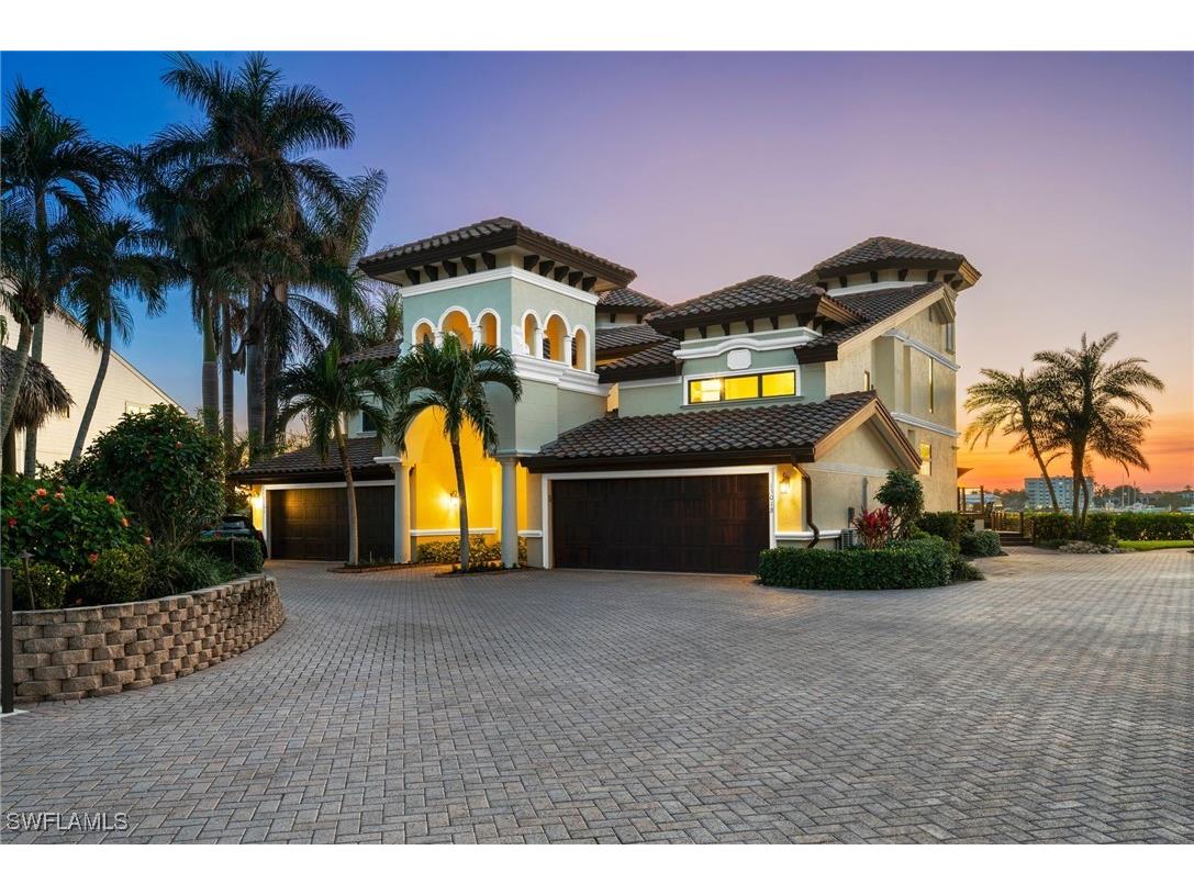 1301 Chesapeake Avenue #1B Naples FL 34102 225078086 image41