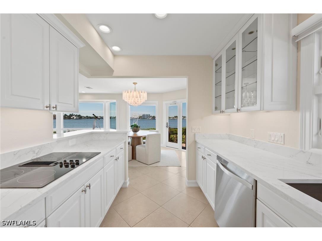 1301 Chesapeake Avenue #1B Naples FL 34102 226018219 image10