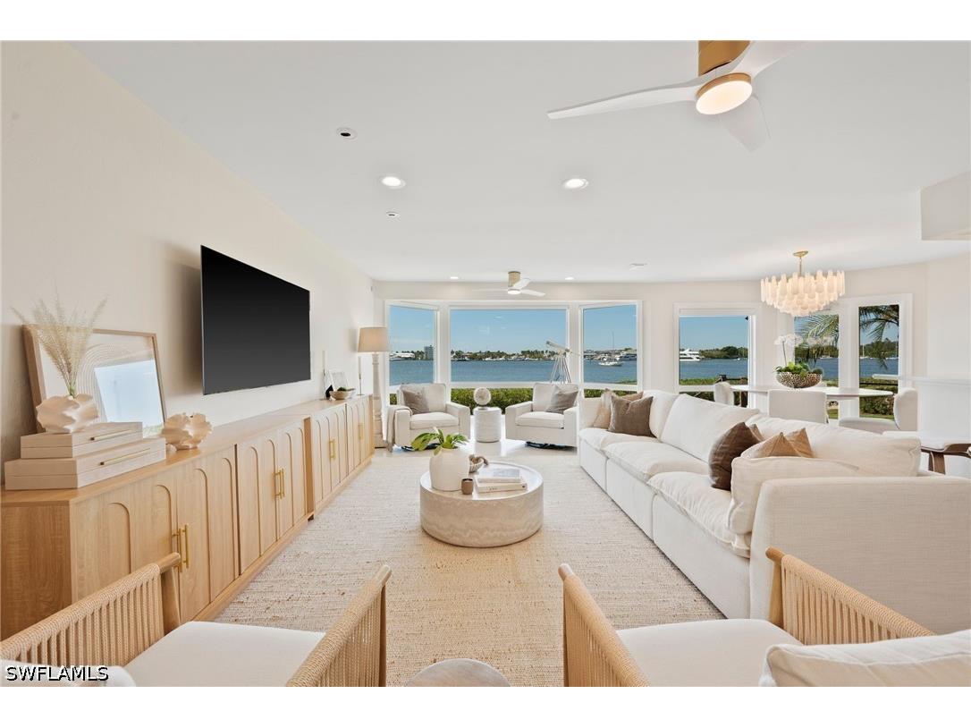 1301 Chesapeake Avenue #1B Naples FL 34102 226018219 image3
