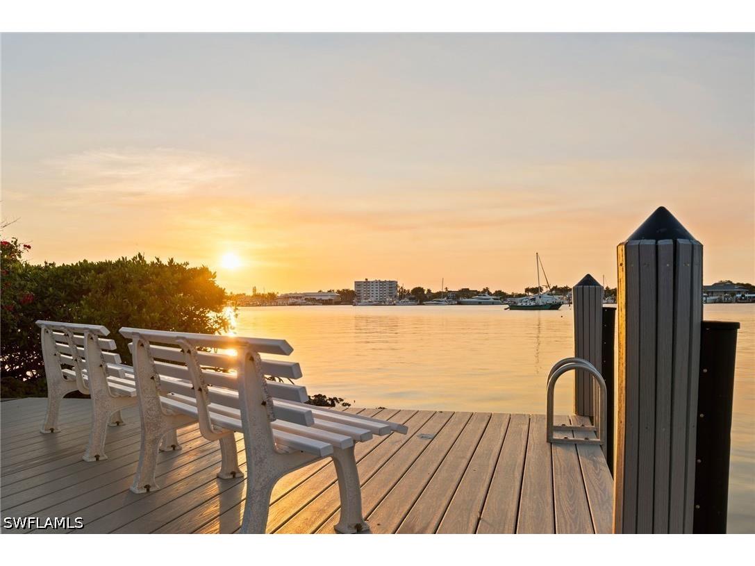 1301 Chesapeake Avenue #1B Naples FL 34102 226018219 image34